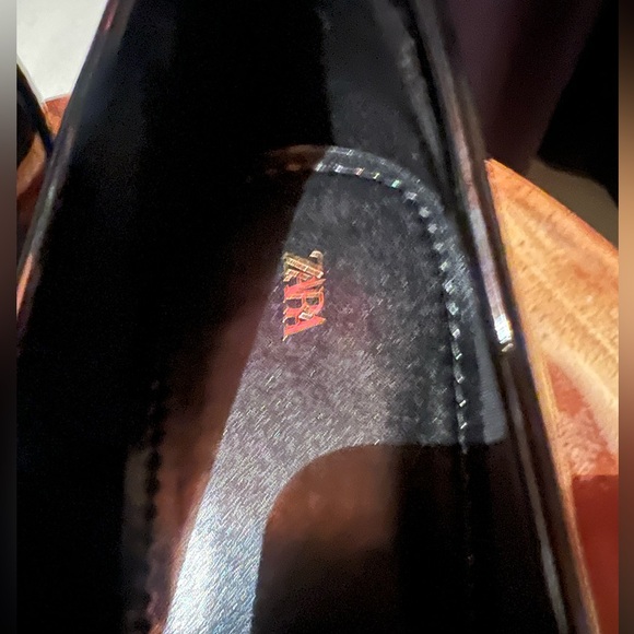 Zara Patent Leather Loafers - Picture 7 of 15